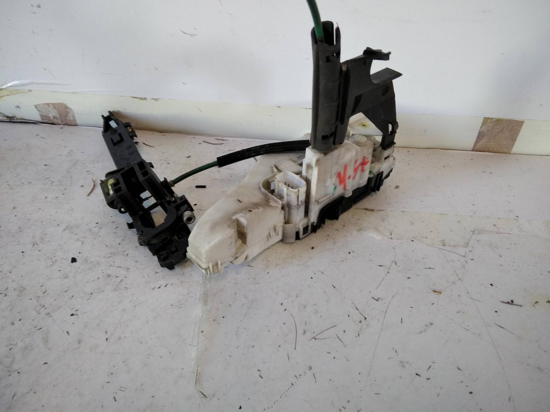 Serratura chiusura c.zta porta ant. sx.